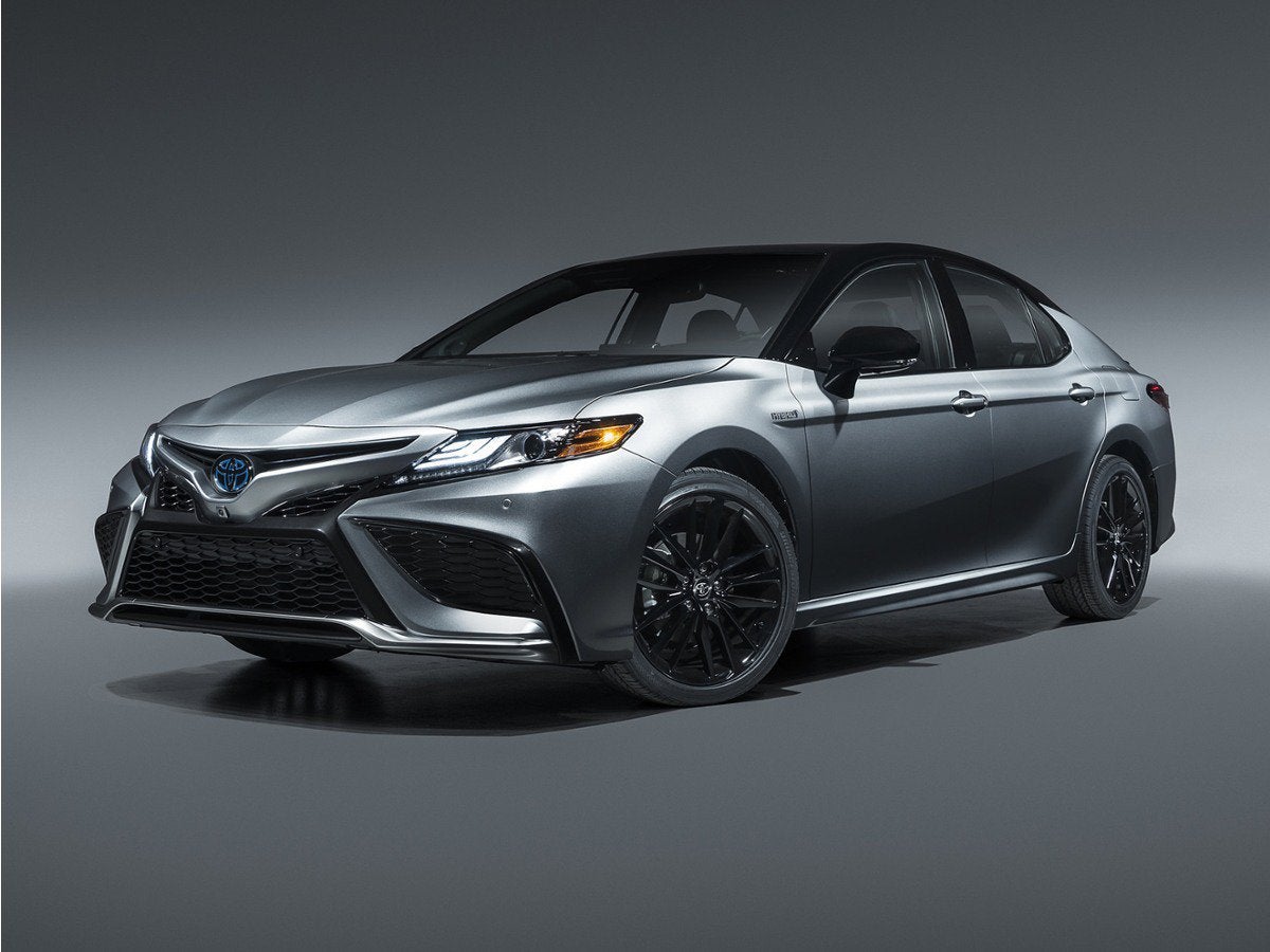 2022 Toyota Camry Hybrid XSE