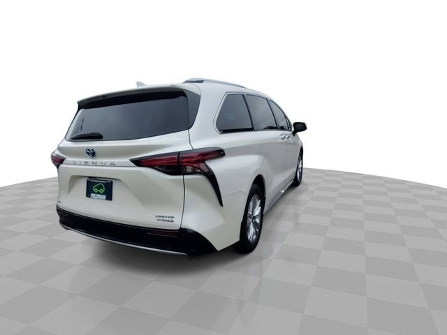 2021 Toyota Sienna XLE