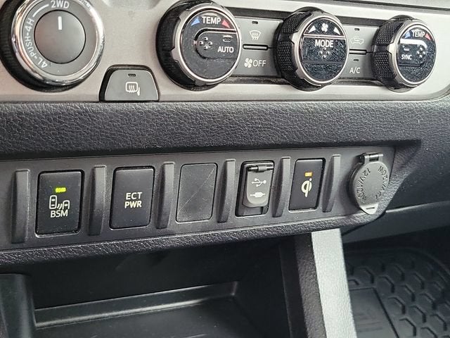 2016 Toyota Tacoma SR5
