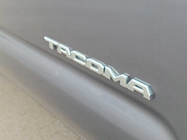 2016 Toyota Tacoma SR5