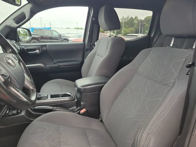 2016 Toyota Tacoma SR5