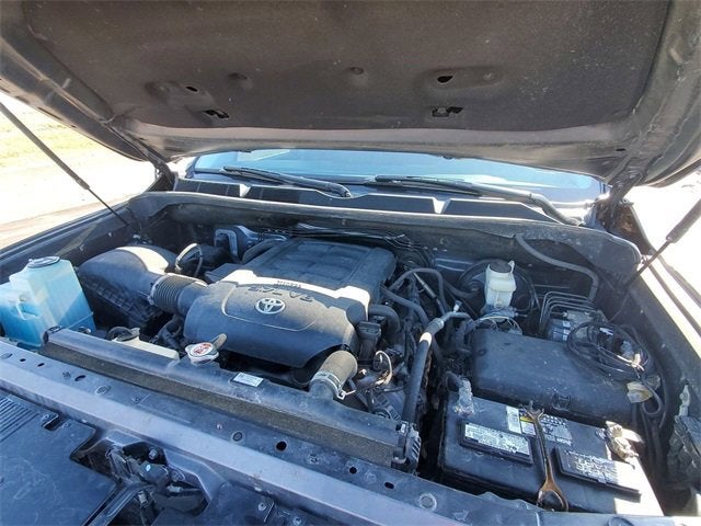 2018 Toyota Tundra SR5 5.7L V8