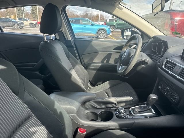 2016 Mazda Mazda3 i Sport