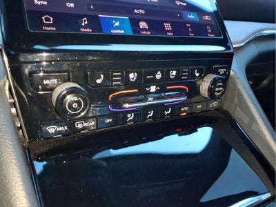 2025 Jeep Grand Cherokee L Summit 4x4