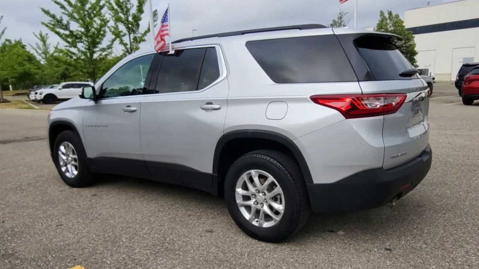 2020 Chevrolet Traverse LT Cloth