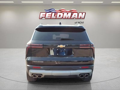 2025 Chevrolet Traverse LT
