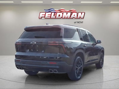 2025 Chevrolet Traverse LT