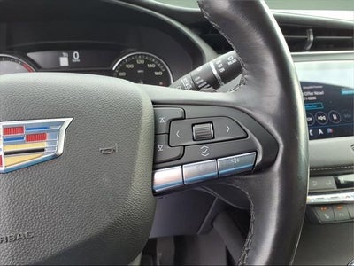2023 Cadillac XT4 Luxury