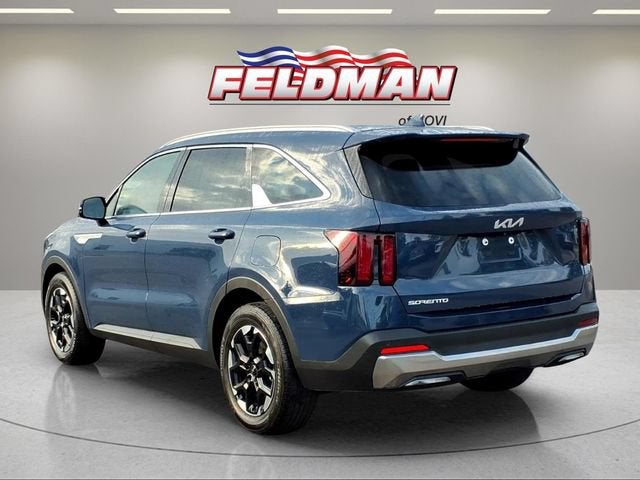 2025 Kia Sorento S