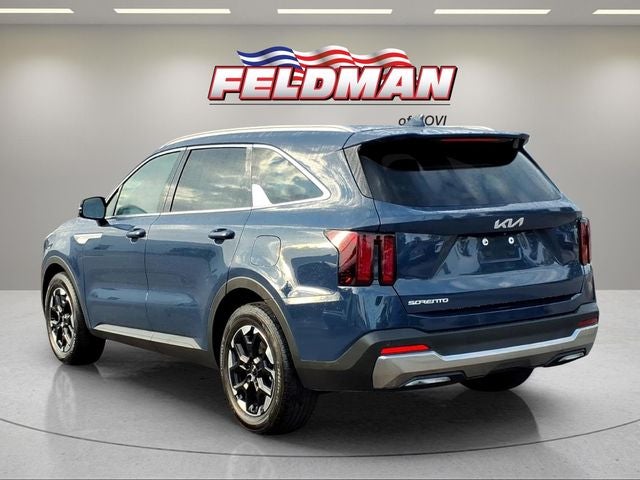 2025 Kia Sorento S