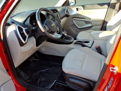 2024 Kia Soul LX