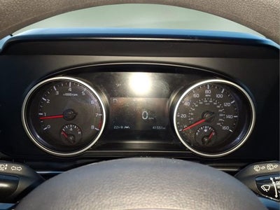 2023 Kia Carnival LX