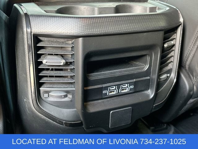 2023 RAM 1500 Big Horn Crew Cab 4x4 5'7" Box