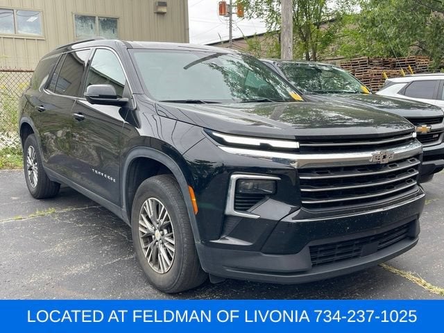 2024 Chevrolet Traverse LT