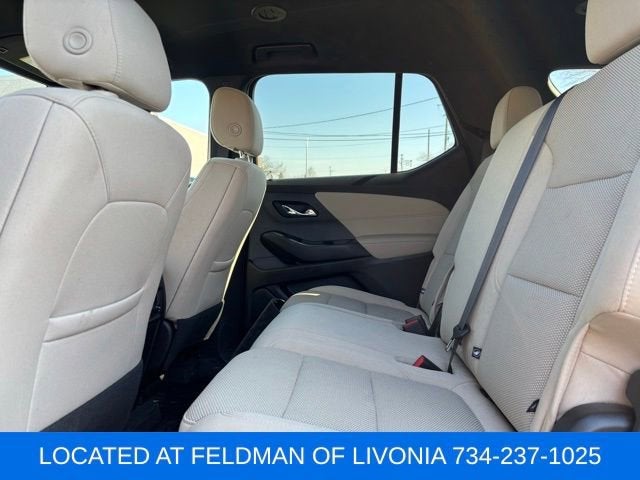 2023 Chevrolet Traverse LS