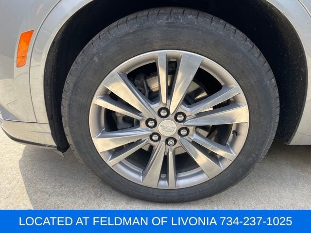 2024 Cadillac XT6 Premium Luxury