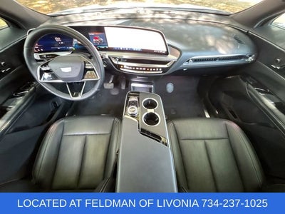 2024 Cadillac LYRIQ Luxury 1