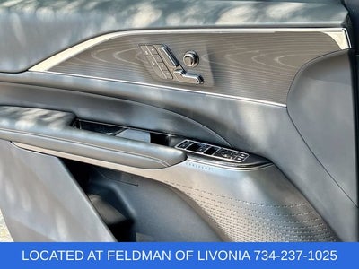 2024 Cadillac LYRIQ Luxury 1