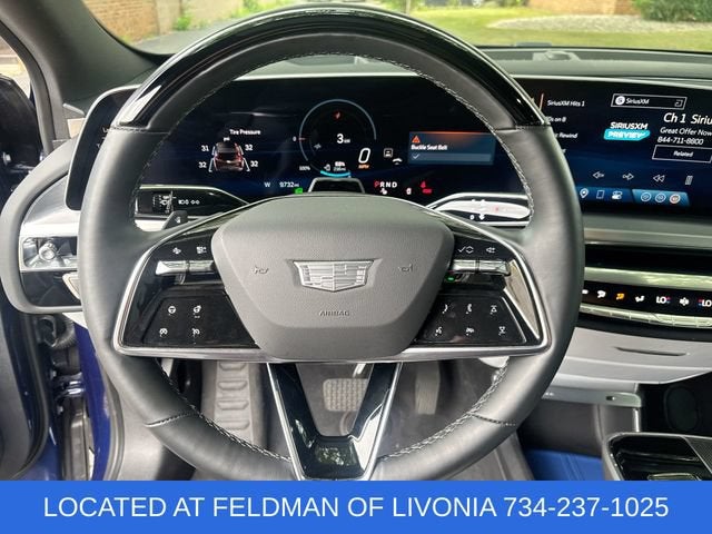 2024 Cadillac LYRIQ Luxury 2