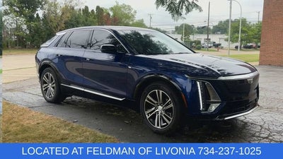 2024 Cadillac LYRIQ Luxury 2