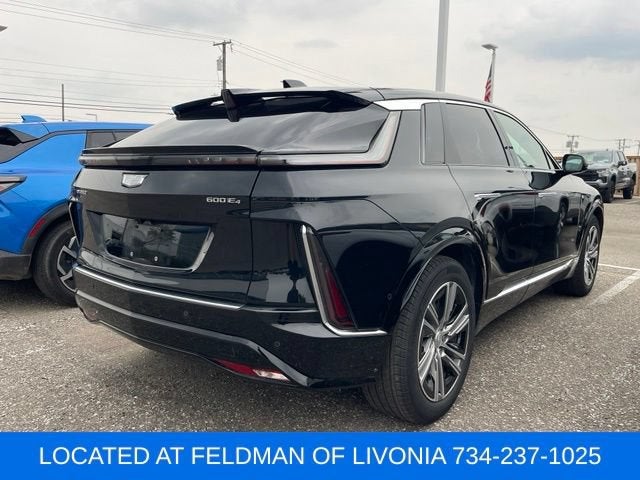 2024 Cadillac LYRIQ Luxury 2