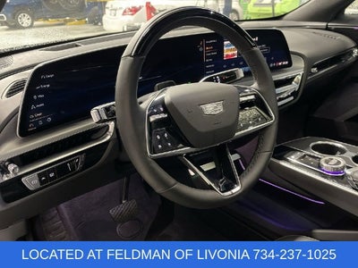 2024 Cadillac LYRIQ Luxury 3