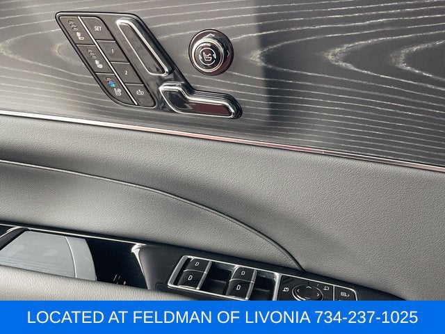 2024 Cadillac LYRIQ Sport 2