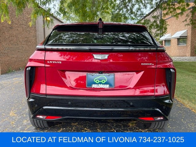 2024 Cadillac LYRIQ Sport 2