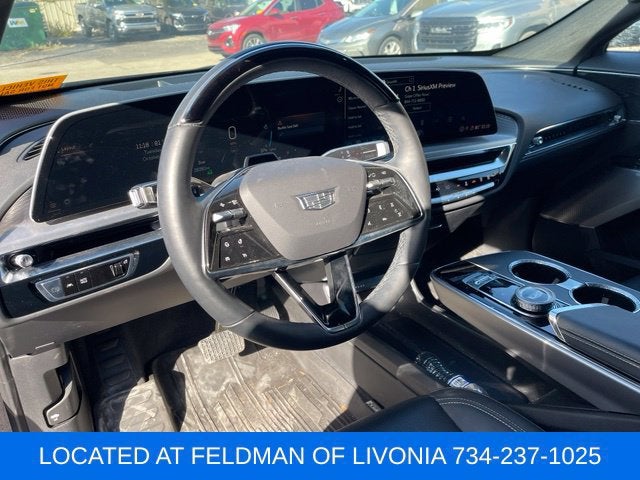 2024 Cadillac LYRIQ Sport 2