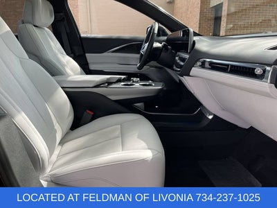 2024 Cadillac LYRIQ Sport 2