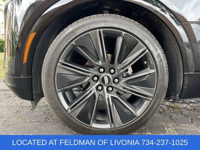 2024 Cadillac LYRIQ Sport 3