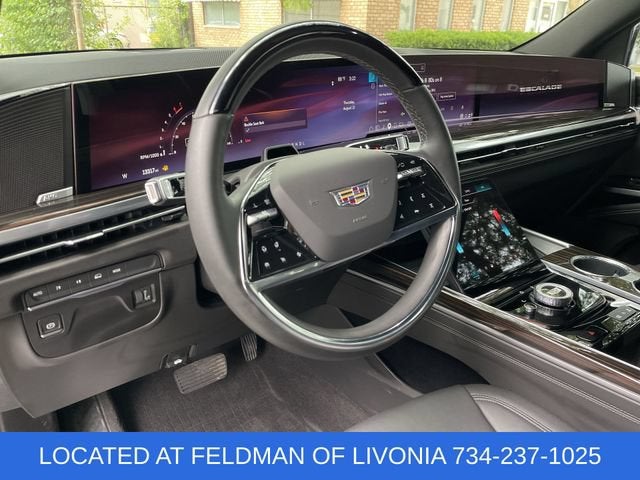 2025 Cadillac Escalade Luxury