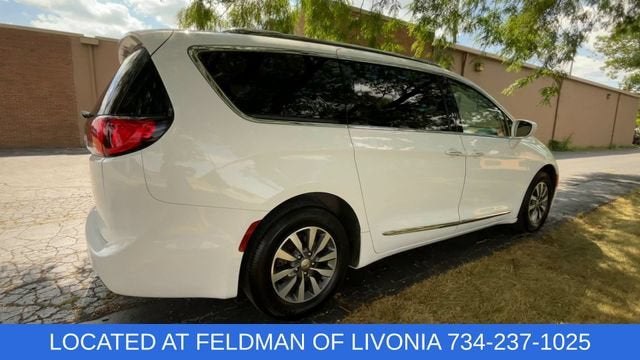 2020 Chrysler Pacifica Touring L Plus