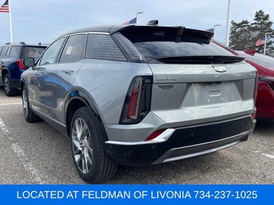 2025 Cadillac OPTIQ Luxury 1