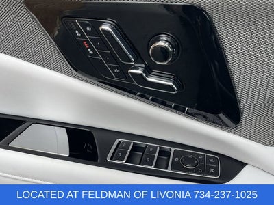 2025 Cadillac OPTIQ Luxury 1