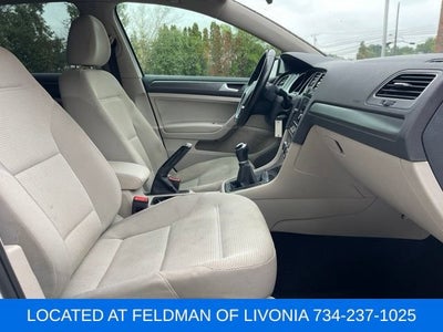 2018 Volkswagen Golf SportWagen TSI S