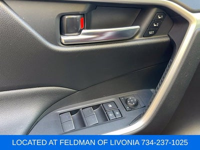 2022 Toyota RAV4 Hybrid XLE Premium