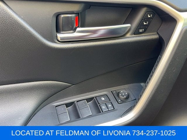2022 Toyota RAV4 Hybrid XLE Premium