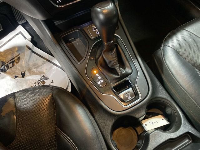 2019 Jeep Cherokee Limited FWD