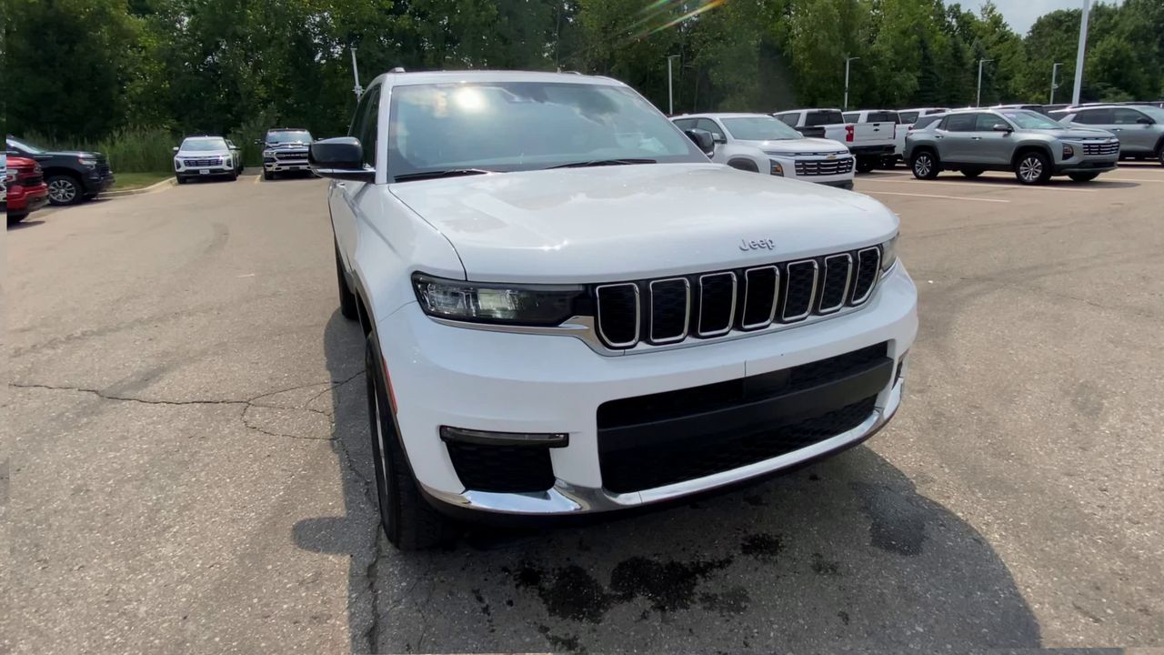 2022 Jeep Grand Cherokee L Limited 4x4