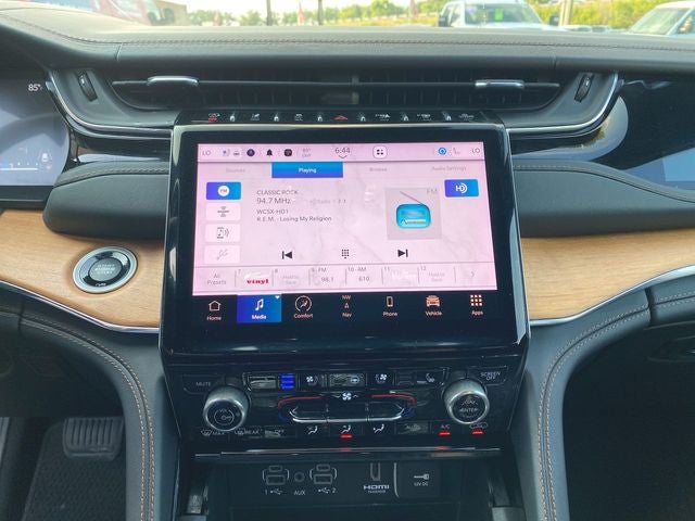 2024 Jeep Grand Cherokee L Summit Reserve 4x4