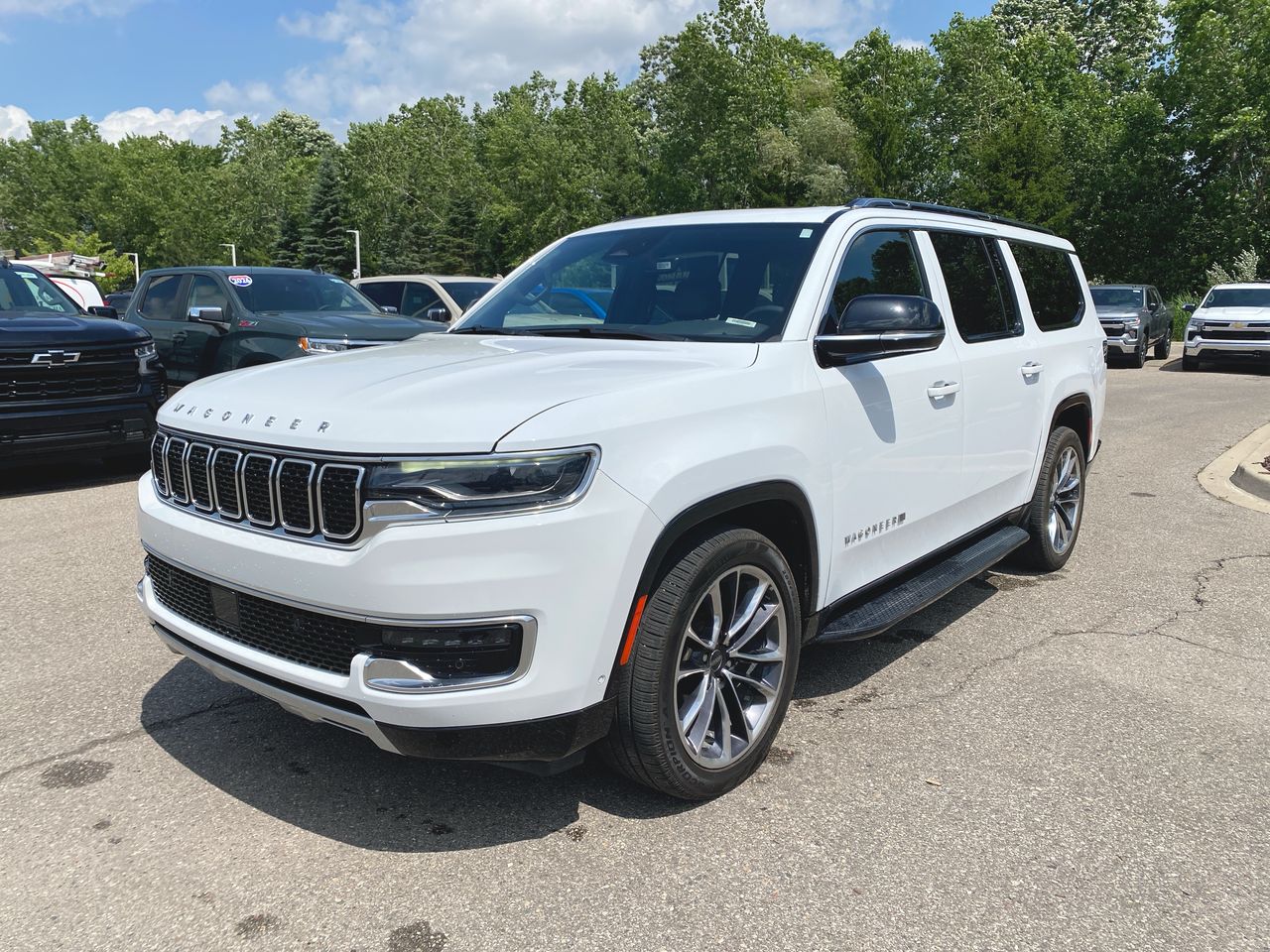 2023 Jeep Wagoneer L Series II 4x4