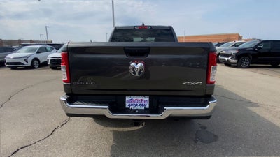 2023 RAM 1500 Big Horn Crew Cab 4x4 5'7" Box