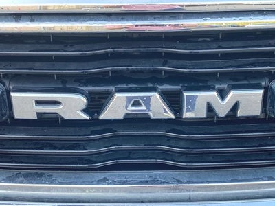 2022 RAM 1500 Big Horn Crew Cab 4x4 5'7" Box