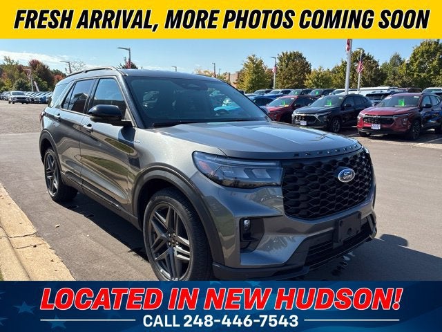 2025 Ford Explorer ST-Line