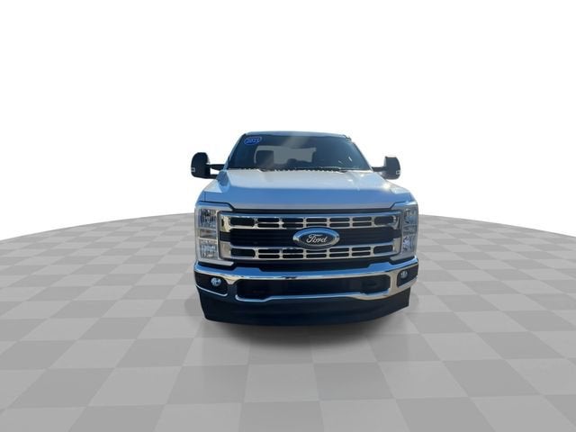 2025 Ford Super Duty F-350 SRW XL