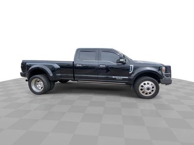 2022 Ford F-450 Limited