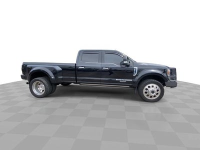 2022 Ford F-450 Limited