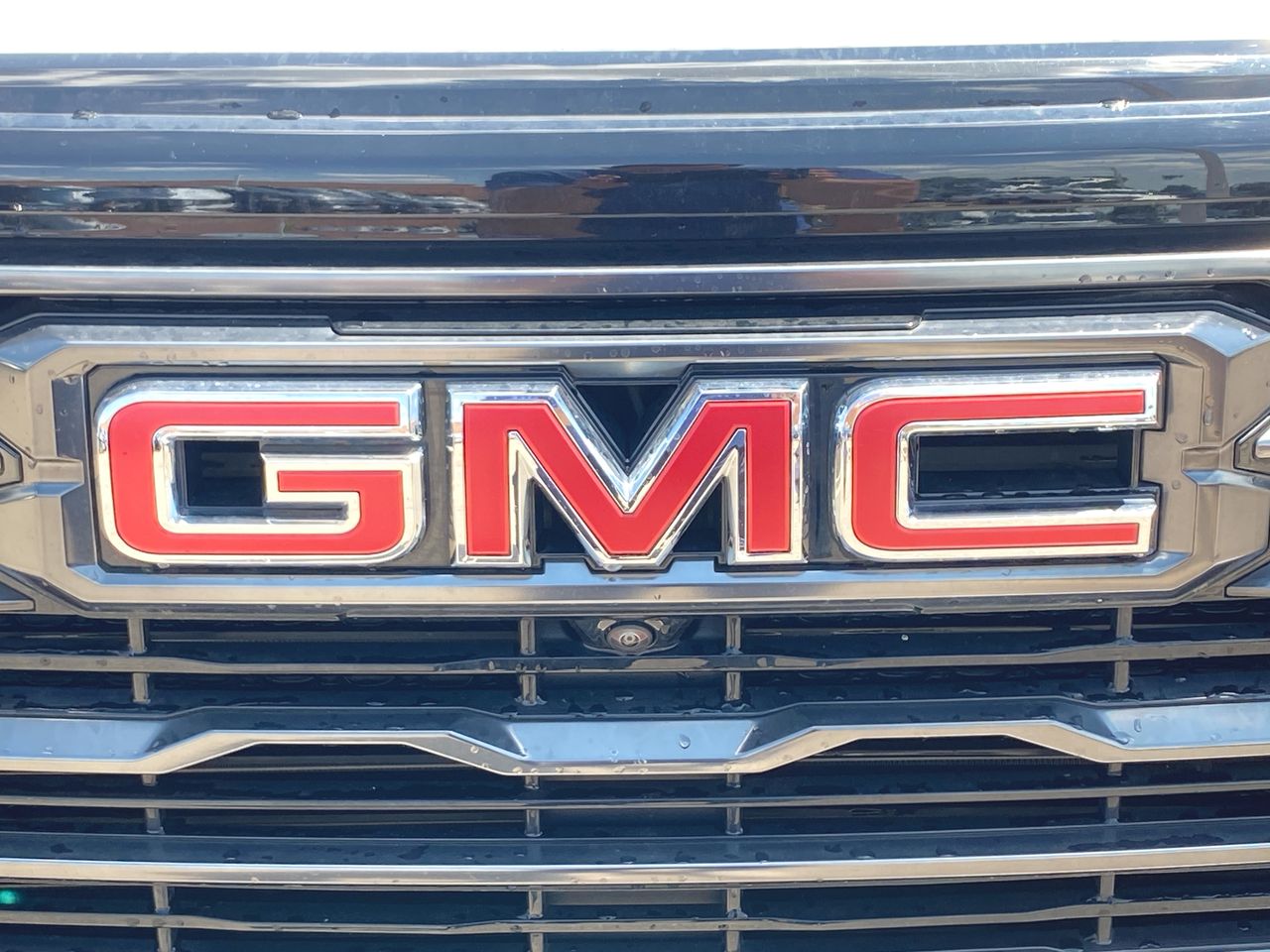 2024 GMC Acadia AT4