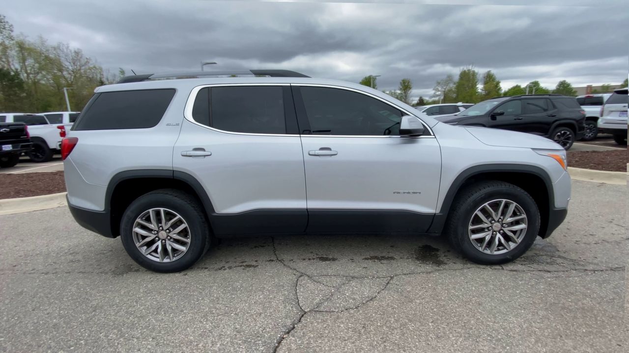 2019 GMC Acadia SLE
